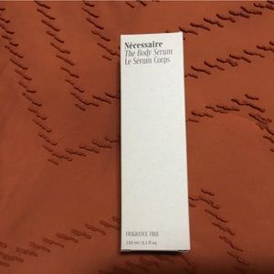 Necessaire body serum